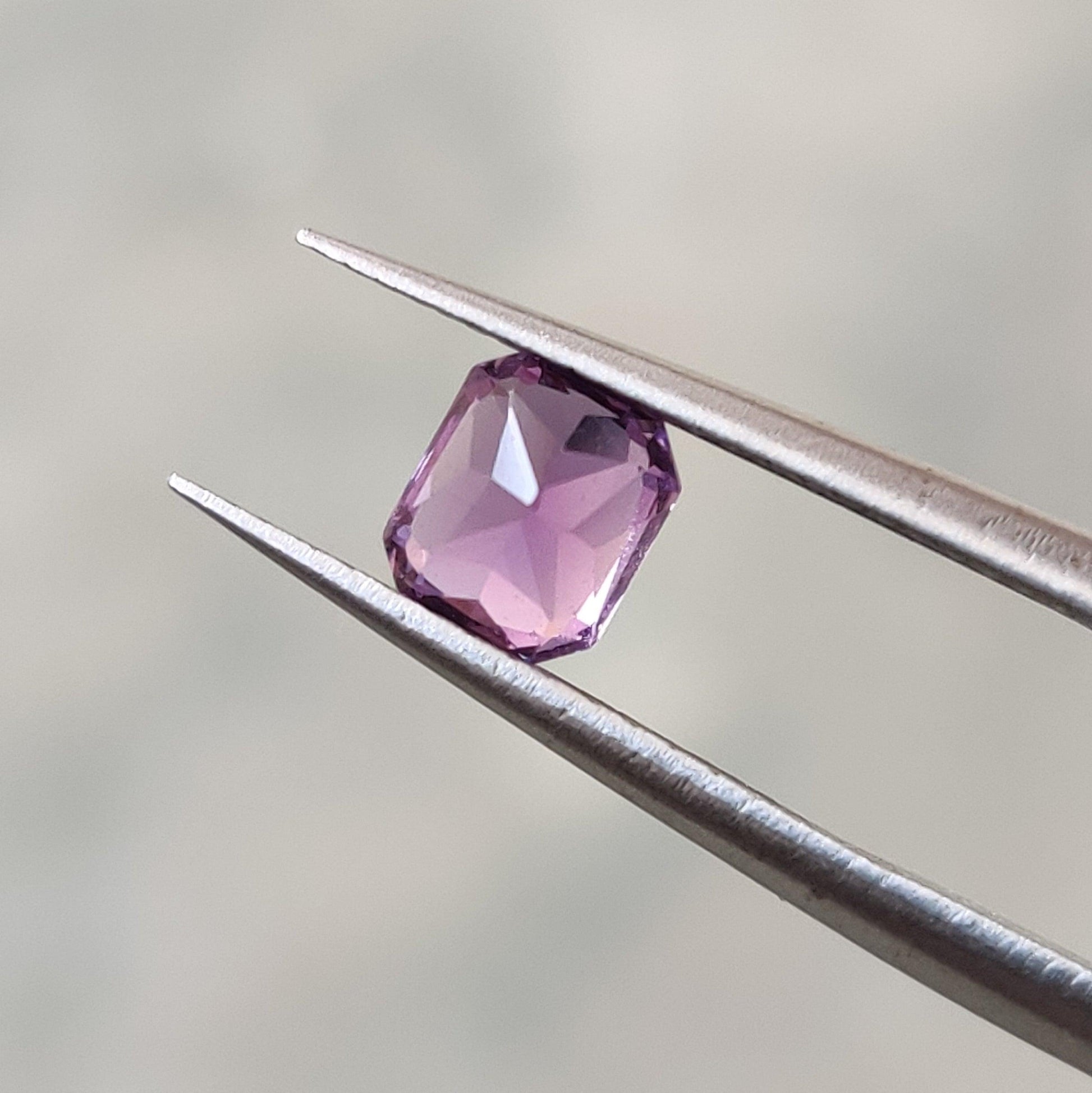 Violet/Purple Sapphire Natural Heated 0.86ct