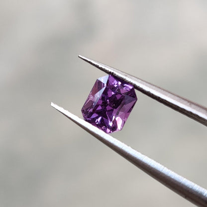 Violet/Purple Sapphire Natural Heated 1.00ct