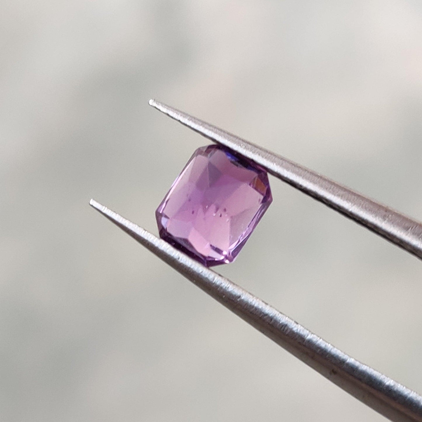 Violet/Purple Sapphire Natural Heated 1.00ct