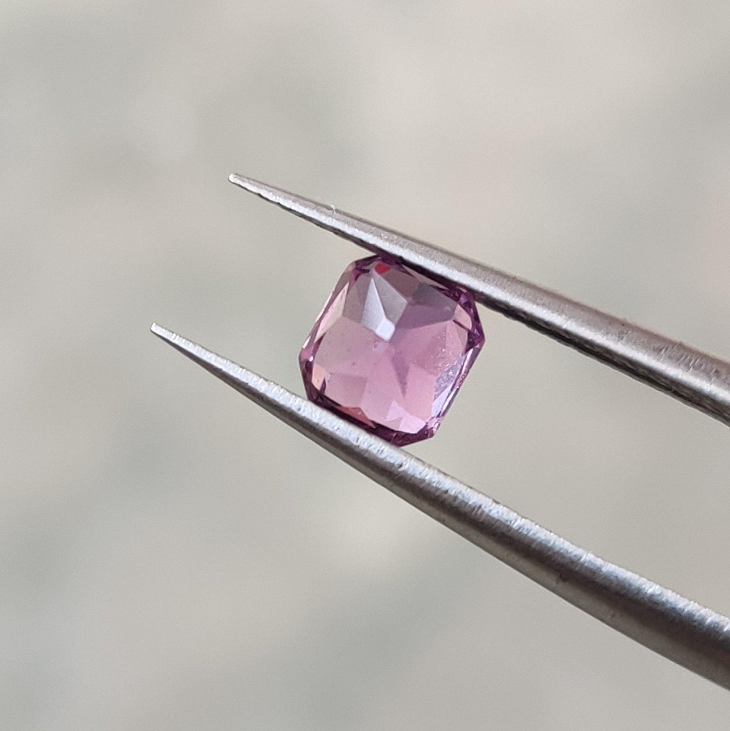 Pink-ish Violet Sapphire Natural Heated 0.96ct